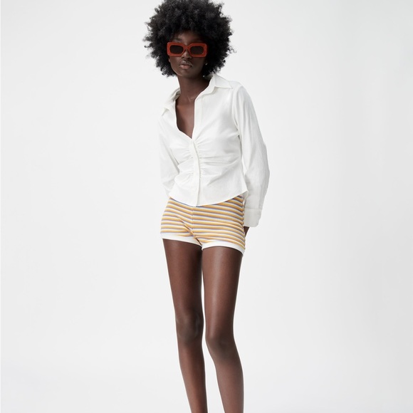 Zara Pleated Tailored Shirt Ecru Size Large - Picture 3 of 4